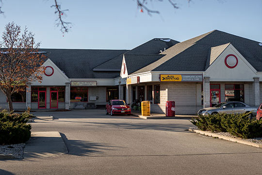 Front Of The Shop Driveway View | Auto Safety Center