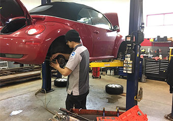 Vince is Repairing Some Brakes